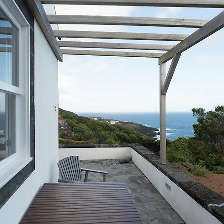 הוילה Calheta de Nesquim Casa Do Baleeiro מראה חיצוני תמונה