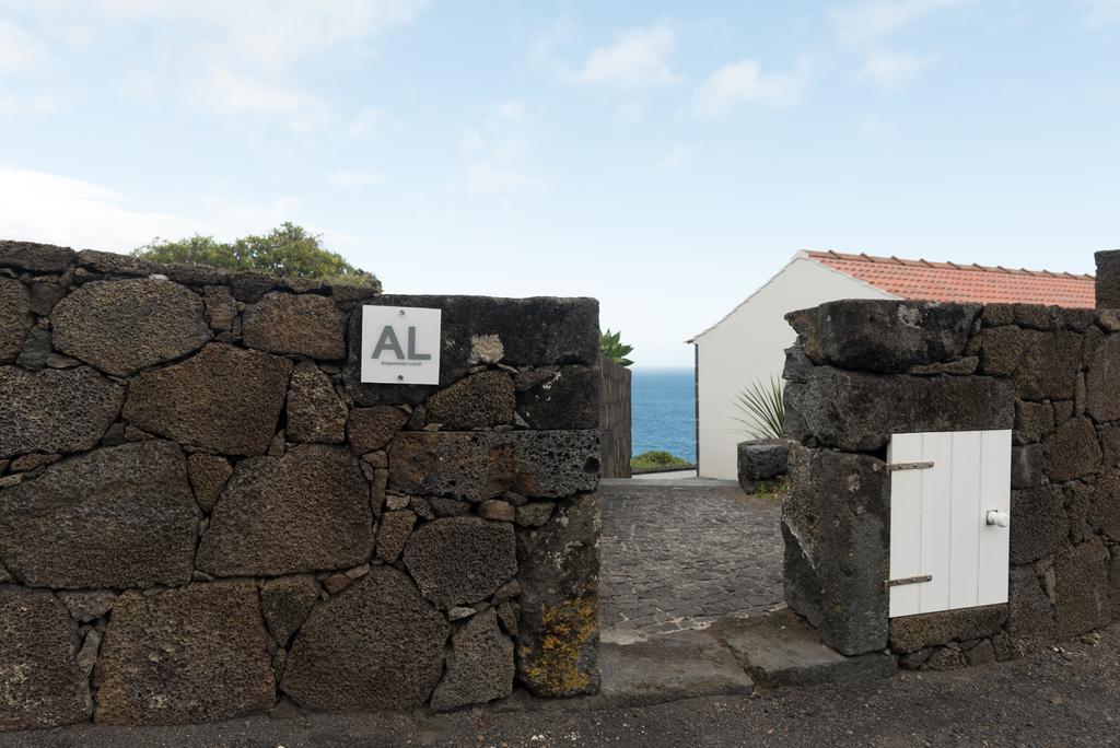 הוילה Calheta de Nesquim Casa Do Baleeiro מראה חיצוני תמונה